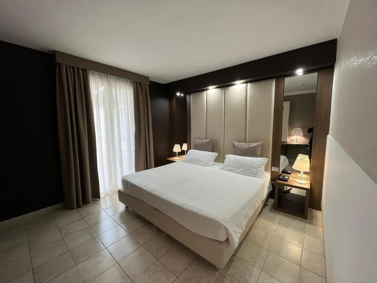 Hotel Lafayette جيوفيناتسو المظهر الخارجي الصورة
