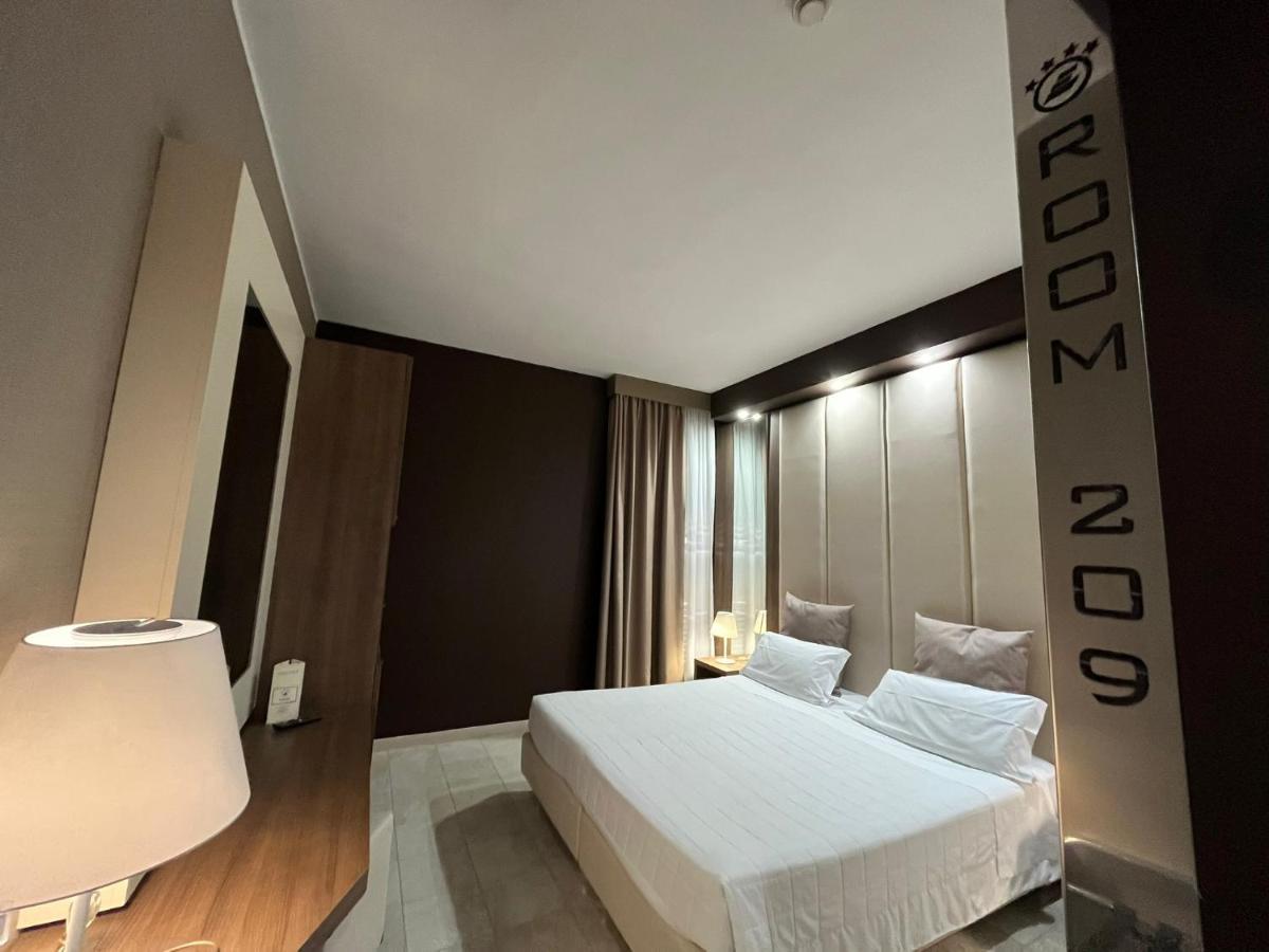 Hotel Lafayette جيوفيناتسو المظهر الخارجي الصورة