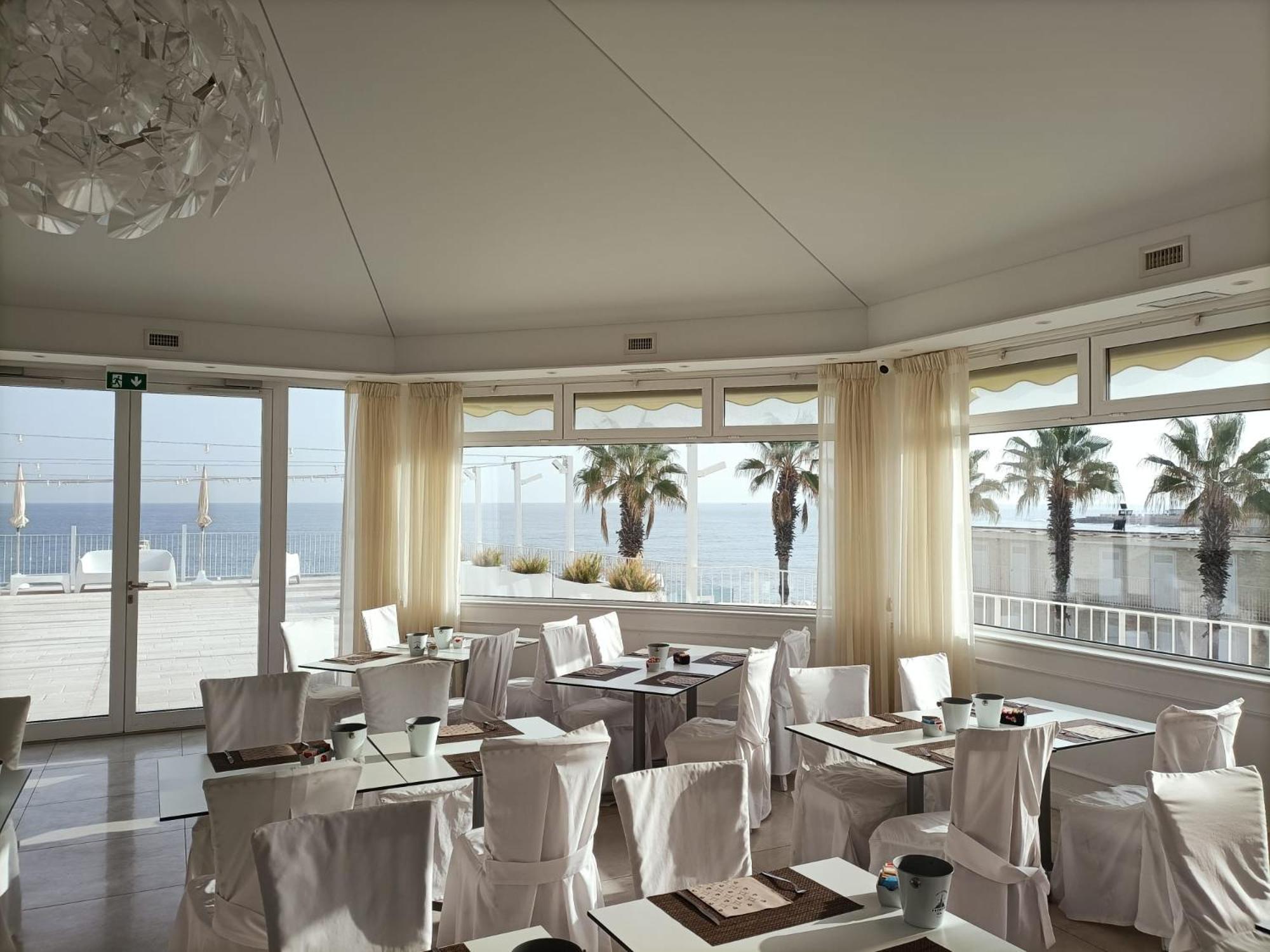 Hotel Lafayette جيوفيناتسو المظهر الخارجي الصورة